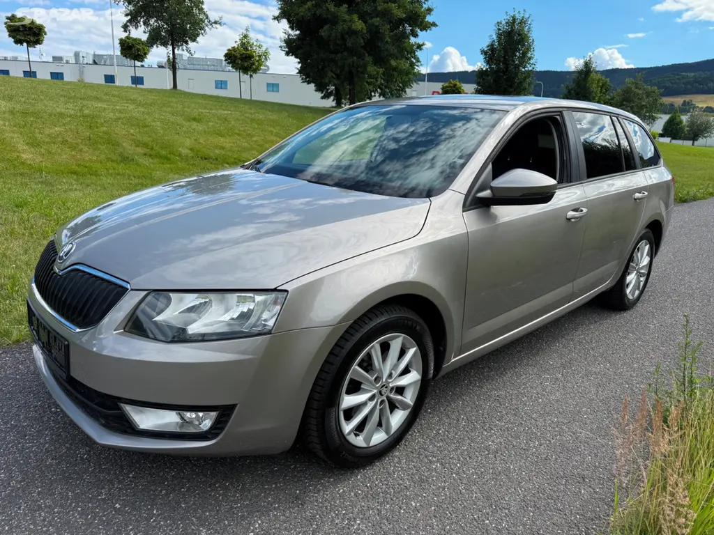 ŠKODA OCTAVIA III 1.2 TSI COMBI/ZÁRUKA/LETNÍ SLEVA
